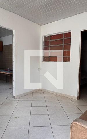 Casa à venda com 568m², 11 quartos e 3 vagas Casa à venda com 568m², 11 quartos e 3 vagasSala - Casa 1