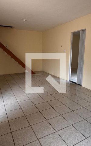 Casa à venda com 568m², 11 quartos e 3 vagas Casa à venda com 568m², 11 quartos e 3 vagasSala Casa 3