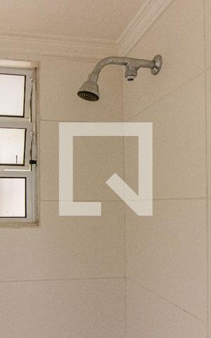 Apartamento à venda com 236m², 3 quartos e 1 vaga Apartamento à venda com 236m², 3 quartos e 1 vagaBanheiro de Serviço