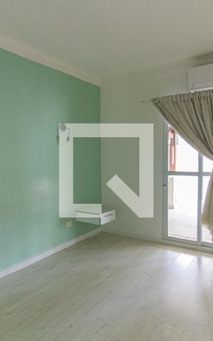 Apartamento à venda com 236m², 3 quartos e 1 vaga Apartamento à venda com 236m², 3 quartos e 1 vagaSuíte