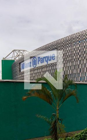 Apartamento à venda com 236m², 3 quartos e 1 vaga Apartamento à venda com 236m², 3 quartos e 1 vagaVista do Quarto 2