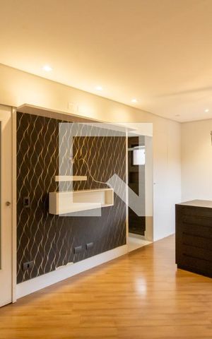 Apartamento à venda com 185m², 3 quartos e 2 vagas Apartamento à venda com 185m², 3 quartos e 2 vagasSuíte 1