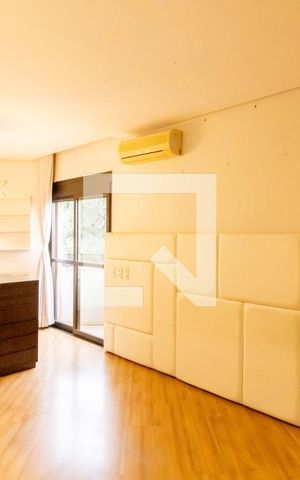 Apartamento à venda com 185m², 3 quartos e 2 vagas Apartamento à venda com 185m², 3 quartos e 2 vagasSuíte 1
