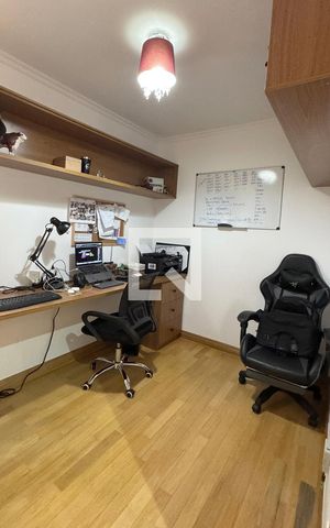 Apartamento à venda com 134m², 3 quartos e 2 vagasEscritório