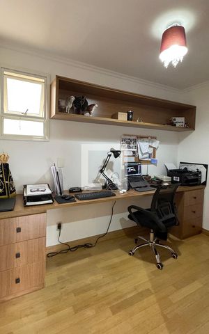 Apartamento à venda com 134m², 3 quartos e 2 vagasEscritório