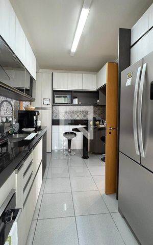 Apartamento à venda com 134m², 3 quartos e 2 vagasCozinha