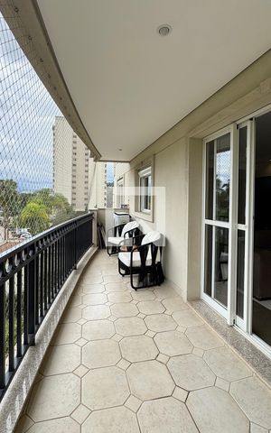 Apartamento à venda com 134m², 3 quartos e 2 vagasVaranda