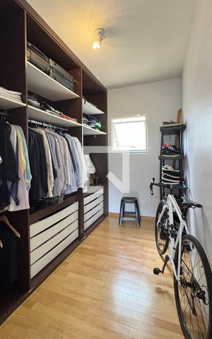 Apartamento à venda com 134m², 3 quartos e 2 vagasCloset da suíte 1