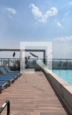 Studio à venda com 27m², 1 quarto e sem vaga Studio à venda com 27m², 1 quarto e sem vagaPiscina