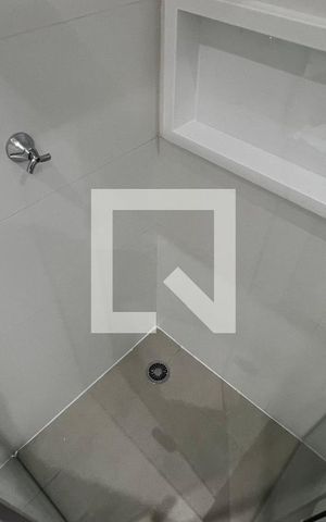 Studio à venda com 27m², 1 quarto e sem vaga Studio à venda com 27m², 1 quarto e sem vagaBanheiro