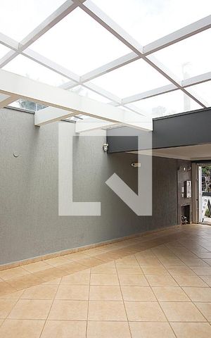 Casa à venda com 260m², 4 quartos e 4 vagasGaragem