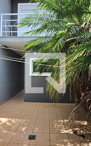Casa à venda com 260m², 4 quartos e 4 vagasQuintal