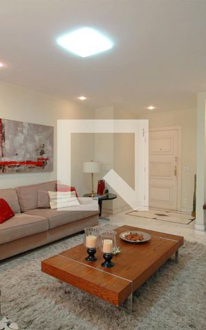 Apartamento à venda com 203m², 4 quartos e 3 vagasSala