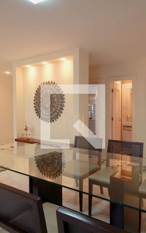 Apartamento à venda com 203m², 4 quartos e 3 vagasSala de Jantar