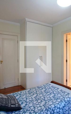 Apartamento à venda com 203m², 4 quartos e 3 vagasQuarto 3
