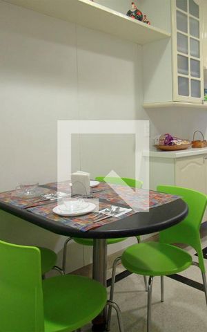 Apartamento à venda com 203m², 4 quartos e 3 vagasCozinha