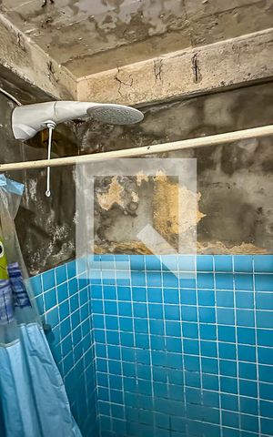 Casa à venda com 100m², 1 quarto e sem vaga Casa à venda com 100m², 1 quarto e sem vagaBanheiro