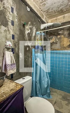 Casa à venda com 100m², 1 quarto e sem vaga Casa à venda com 100m², 1 quarto e sem vagaBanheiro