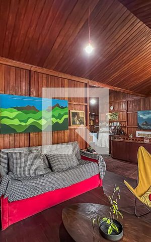 Casa à venda com 100m², 1 quarto e sem vaga Casa à venda com 100m², 1 quarto e sem vagaSala