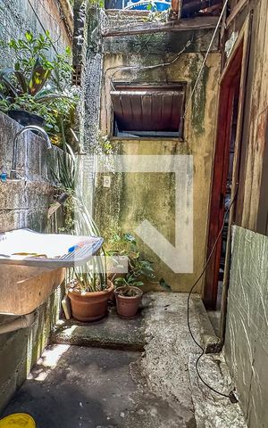 Casa à venda com 100m², 1 quarto e sem vaga Casa à venda com 100m², 1 quarto e sem vagaÁrea de Serviço