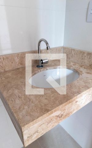 Apartamento para alugar com 55m², 2 quartos e sem vagaBanheiro