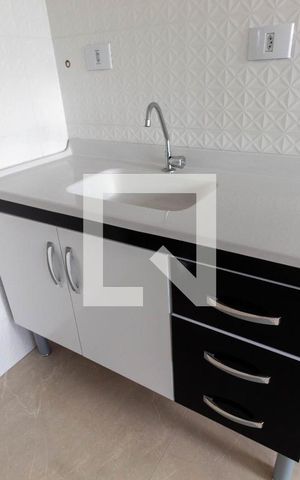 Apartamento para alugar com 55m², 2 quartos e sem vagaCozinha