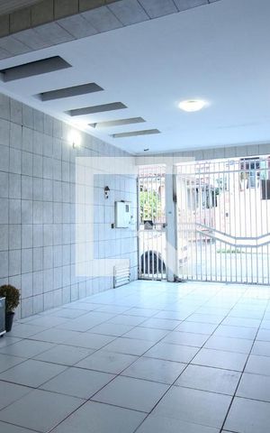 Casa para alugar com 150m², 2 quartos e 2 vagas Casa para alugar com 150m², 2 quartos e 2 vagasGaragem