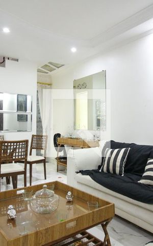 Casa para alugar com 150m², 2 quartos e 2 vagas Casa para alugar com 150m², 2 quartos e 2 vagasSala