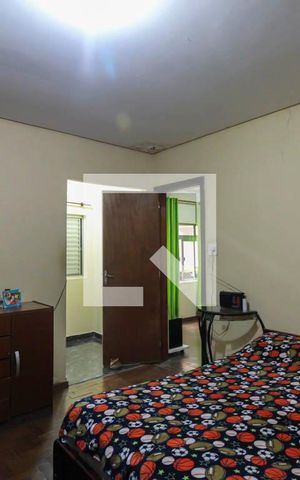 Casa à venda com 180m², 7 quartos e 1 vaga Casa à venda com 180m², 7 quartos e 1 vagaSuite 1