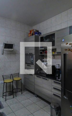 Casa à venda com 180m², 7 quartos e 1 vaga Casa à venda com 180m², 7 quartos e 1 vagaCozinha 1