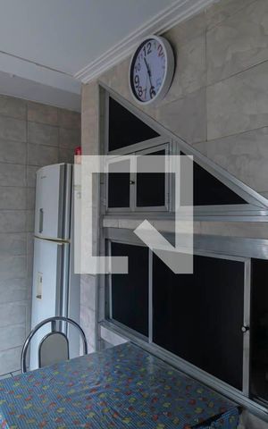 Casa à venda com 180m², 7 quartos e 1 vaga Casa à venda com 180m², 7 quartos e 1 vagaCozinha 2