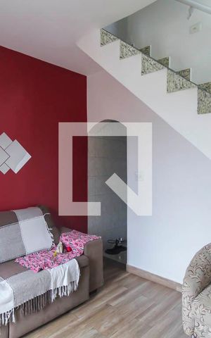 Casa à venda com 180m², 7 quartos e 1 vaga Casa à venda com 180m², 7 quartos e 1 vagaSala 1