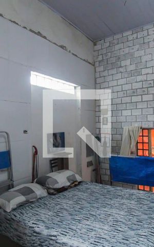 Casa à venda com 180m², 7 quartos e 1 vaga Casa à venda com 180m², 7 quartos e 1 vagaSala/Cozinha/Quarto