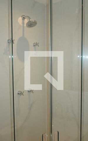 Apartamento para alugar com 82m², 2 quartos e 2 vagasBanheiro