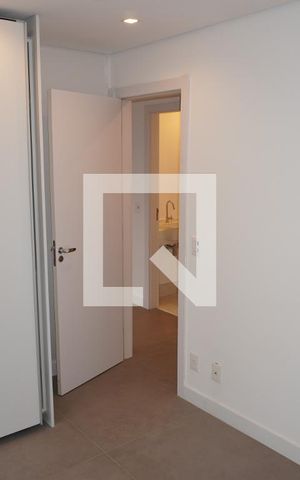 Apartamento para alugar com 82m², 2 quartos e 2 vagasSuíte 1