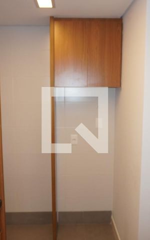Apartamento para alugar com 82m², 2 quartos e 2 vagasCozinha