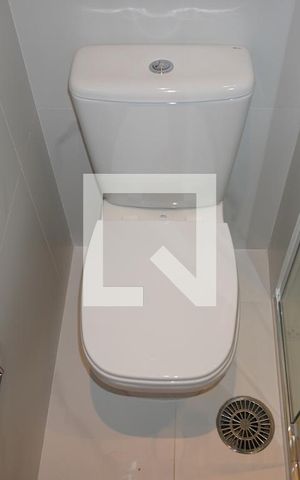 Apartamento para alugar com 82m², 2 quartos e 2 vagasBanheiro