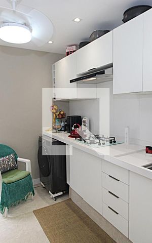 Casa à venda com 84m², 3 quartos e 1 vagaCozinha