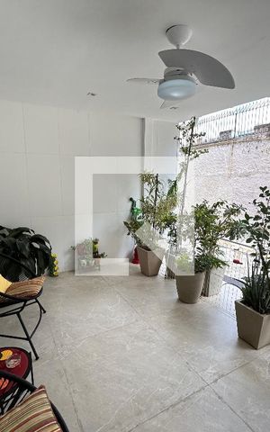 Casa à venda com 84m², 3 quartos e 1 vagaVaranda