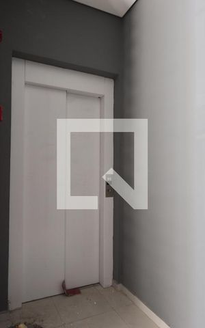 Studio à venda com 30m², 1 quarto e sem vagaÁrea comum - Elevador