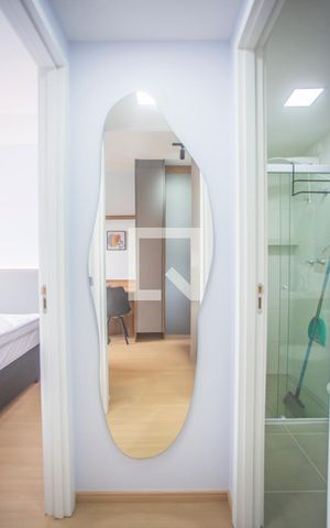 Apartamento à venda com 28m², 1 quarto e sem vaga Apartamento à venda com 28m², 1 quarto e sem vagaCorredor