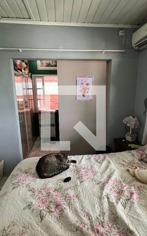 Casa à venda com 160m², 4 quartos e 3 vagas Casa à venda com 160m², 4 quartos e 3 vagasQuarto 1