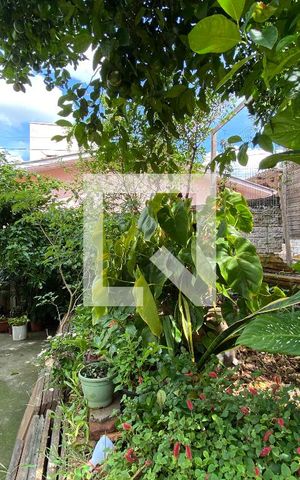 Casa à venda com 160m², 4 quartos e 3 vagas Casa à venda com 160m², 4 quartos e 3 vagasÁrea comum