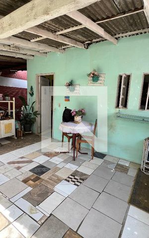 Casa à venda com 160m², 4 quartos e 3 vagas Casa à venda com 160m², 4 quartos e 3 vagasÁrea comum