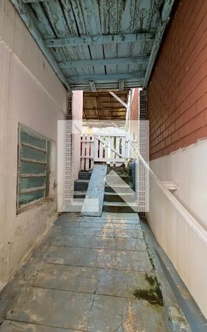 Casa à venda com 160m², 4 quartos e 3 vagas Casa à venda com 160m², 4 quartos e 3 vagasÁrea comum