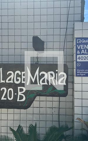 Casa de condomínio à venda com 377m², 3 quartos e 4 vagas Casa de condomínio à venda com 377m², 3 quartos e 4 vagasPlaquinha