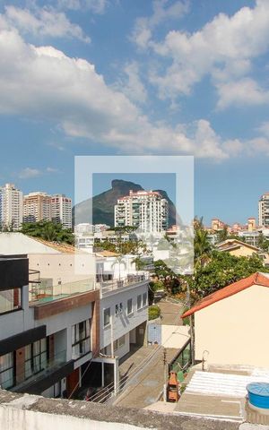 Casa de condomínio à venda com 400m², 5 quartos e 2 vagas Casa de condomínio à venda com 400m², 5 quartos e 2 vagasVista do Terraço