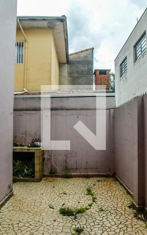 Casa à venda com 125m², 3 quartos e 4 vagas Casa à venda com 125m², 3 quartos e 4 vagasQuintal