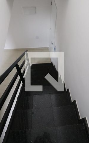 Apartamento à venda com 100m², 2 quartos e 1 vagaEscada