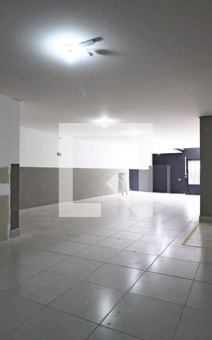 Apartamento à venda com 100m², 2 quartos e 1 vagaElevador